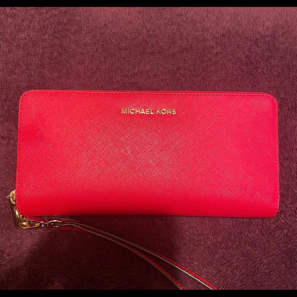 NEW Michael Kors Continental Wallet Red